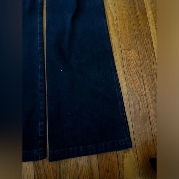 flared 70s high rise jeans - Picture 5 of 5